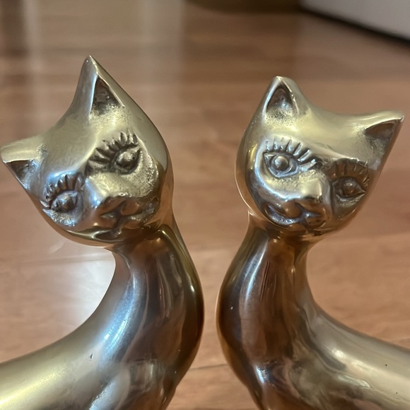 Pair of MCM brass cats - Picture 2 of 5